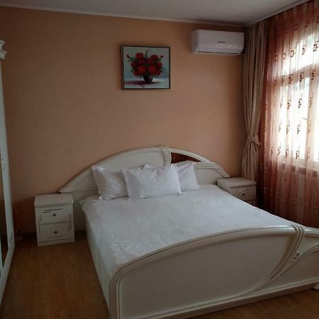 Casa Monica Hotell Băile Felix Eksteriør bilde