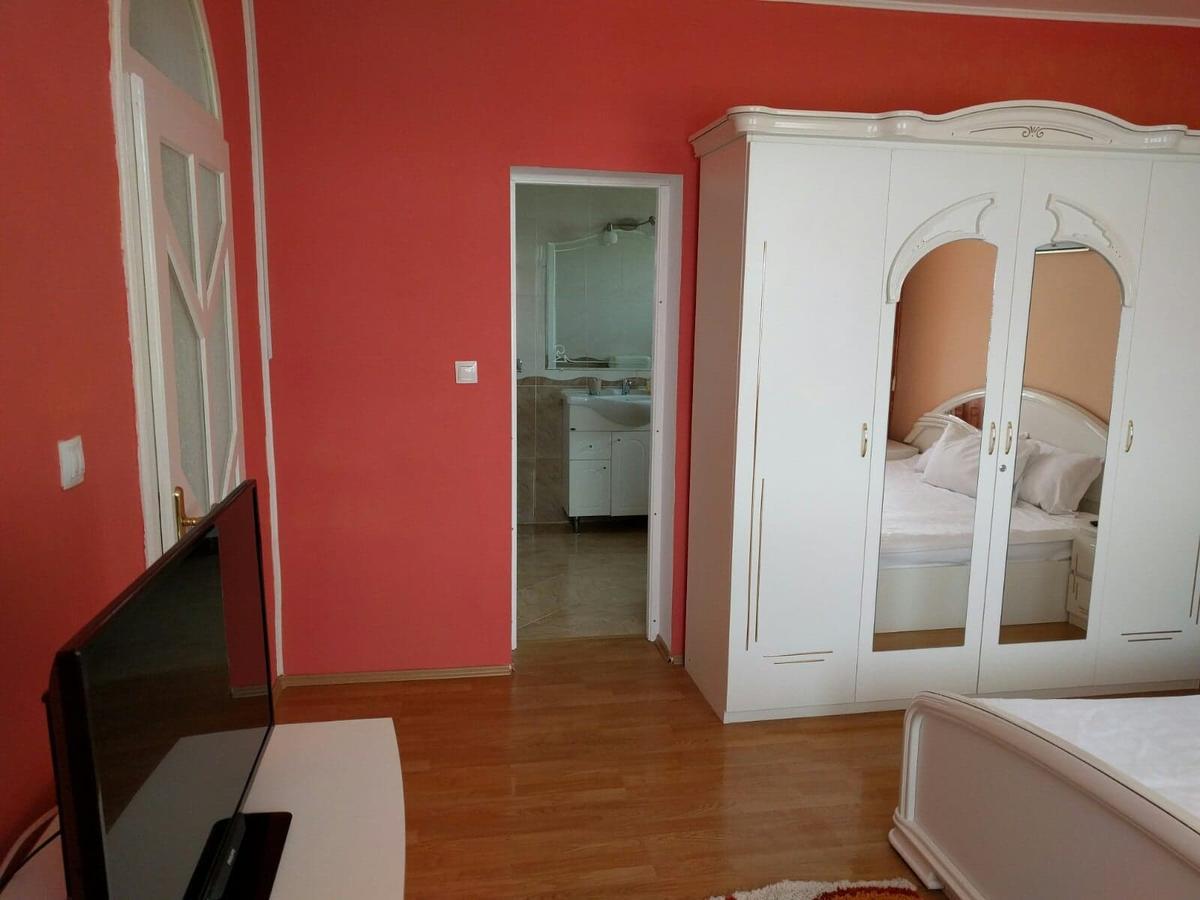Casa Monica Hotell Băile Felix Eksteriør bilde